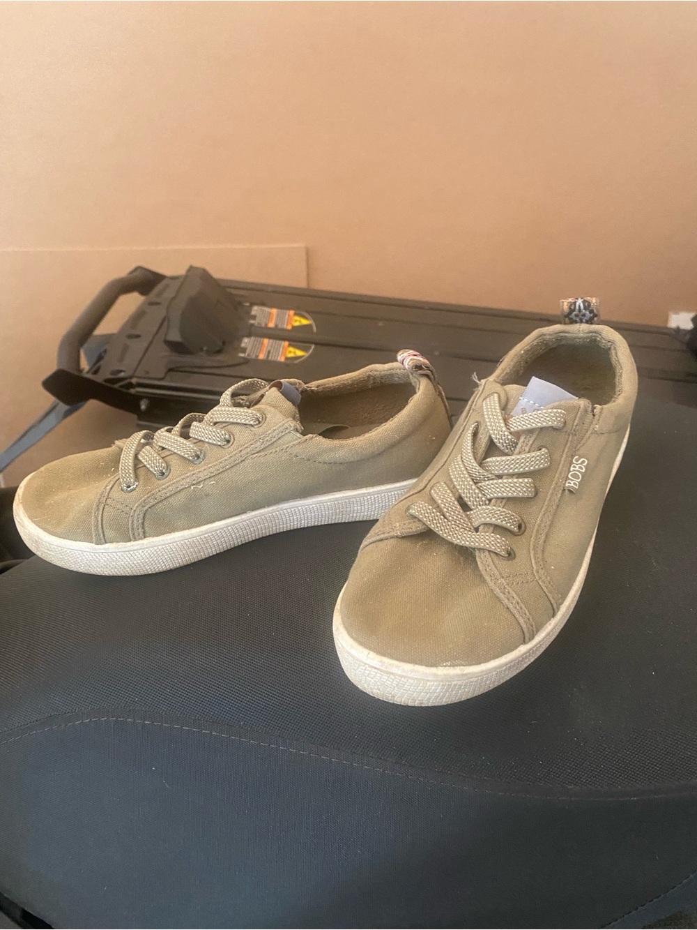 Women’s bobs sneakers